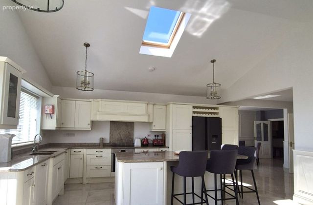 237 Ros Caoin, Roscam, Galway, Garraun, Co. Galway - Click to view photos