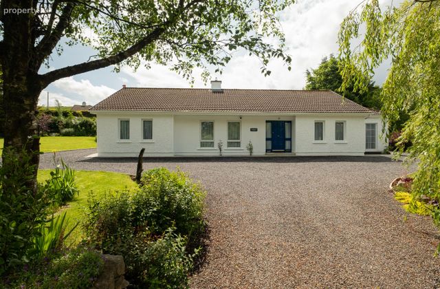 Drumharriff, Pettigo, Donegal, Pettigo, Co. Donegal - Click to view photos