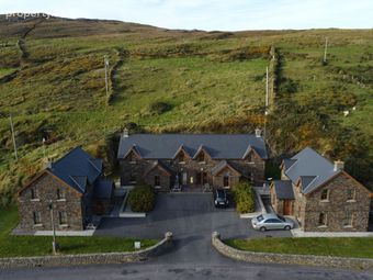 The Haggerts, Ballaghboy, Garnish, Beara, Co. Cork - Image 2