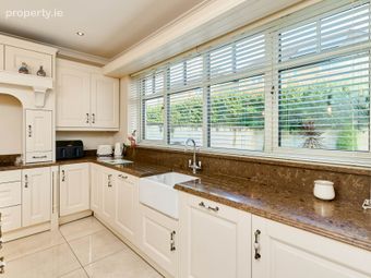 4 Huntington Lodge, Castleknock Road, Castleknock, Dublin, Castleknock, Dublin 15 - Image 4