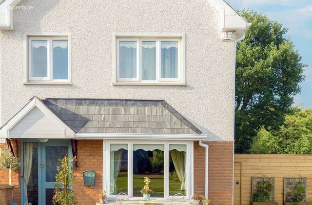 4 Ard Na Carraige, Derrigra, Ballineen, Co. Cork - Click to view photos
