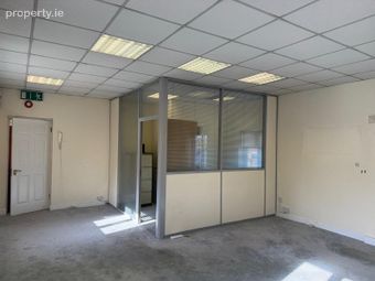 8 The Court, Main Street, Newbridge, Co. Kildare - Image 2