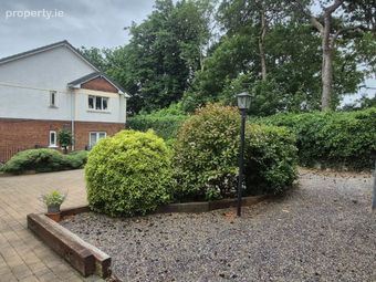 9 Bowling Court, Mallow, Mallow, Co. Cork - Image 3