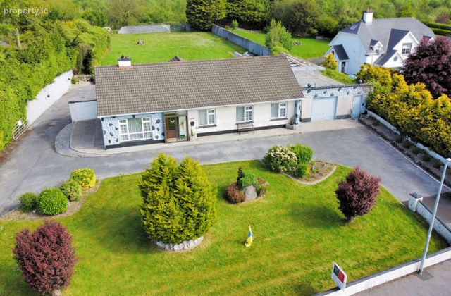 Clareview, Ballybeg, Ennis, Co. Clare - Click to view photos