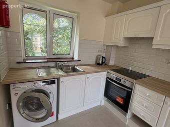6 Dursey, The Headlands, Wilton, Co. Cork - Image 2