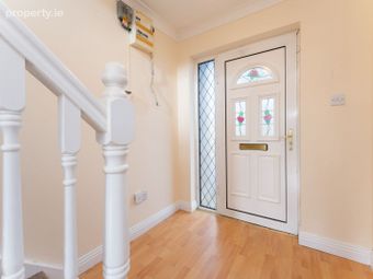 81 Hillview, Rhode, Co. Offaly - Image 4