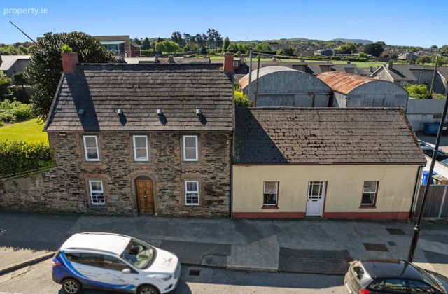 76 Irishtown, New Ross, New Ross, Co. Wexford - Click to view photos