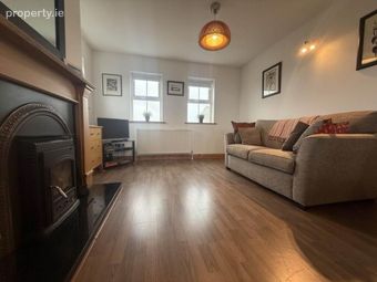 No, 7 Arranmore View, Burtonport, Co. Donegal, Burtonport, Co. Donegal - Image 2