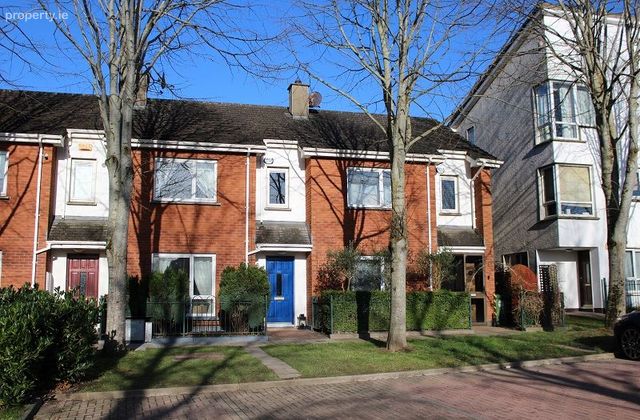 42 Castlecurragh Vale, Mulhuddart, Mulhuddart, Dublin 15 - Click to view photos