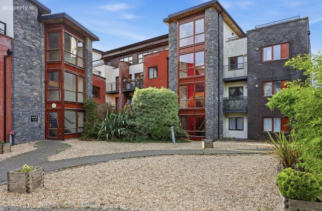 Apartment 24, Saint Canice's Square, Finglas, Dublin 11 - Click to view photos
