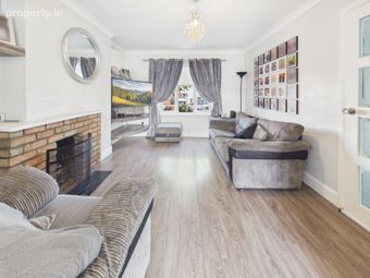 38 Rivermeade Park, St Margaret's, Co. Dublin - Image 5