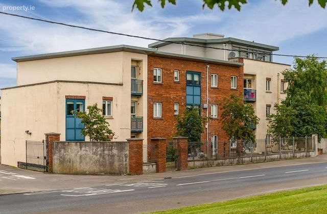 Kilwarden Court, Clondalkin, Dublin 22, Clondalkin, Dublin 22 - Click to view photos