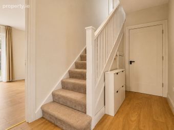 14 Rockville Avenue, Dublin 18, Kilternan, Dublin 18 - Image 2