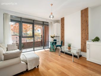 33 The Oval, Tullyvale, Cabinteely, Dublin 18, Cabinteely, Dublin 18 - Image 5