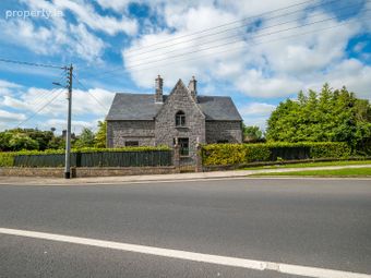 Church View House, Church Street, Templemore, Co. Tipperary - Image 4