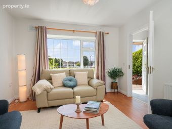41 Glenfort, Pound Road, Castlebar, Co. Mayo - Image 4