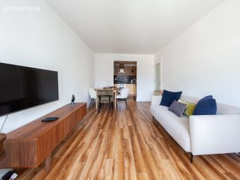 Apartment 42, Adelaide Square, Dublin 2 - Image 2