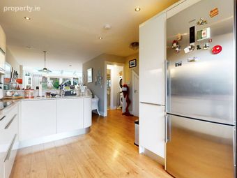 4 Sheil's Court, Main Street, Rathcoole, Co. Dublin - Image 5