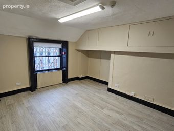 28 Baggot Street Lower, Dublin 2 - Image 2