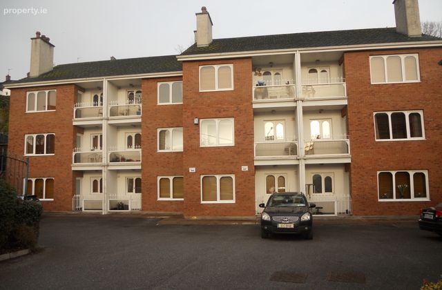 Riverside Mews, North Mall, Cork City Centre, Co. Cork - Click to view photos