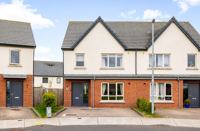 7 The Close, Ledwill Park, Kilcock, Kilcock, Co. Kildare - Click to view photos