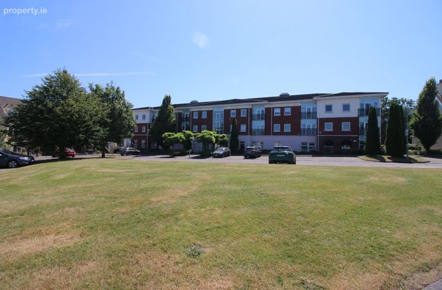 24 Maple Court, Mount Oval Village, Douglas, Rochestown, Co. Cork - Click to view photos