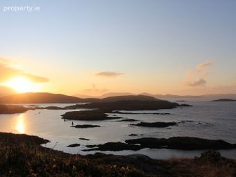 Bunavalla, Caherdaniel, Derrynane, Co. Kerry - Image 4