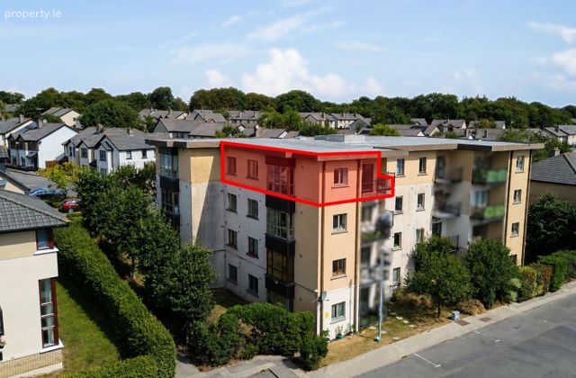 15 Valley Park Apartments, Clonattin Village, Gorey, Co. Wexford - Click to view photos