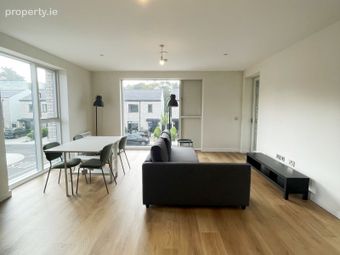 Apartment 22, The Pines, Beckett Woods, Foxrock, Dublin 18