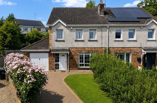 45 Blackcastle Demesne, Navan, Co. Meath - Click to view photos