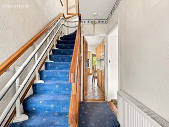 25 Shanard Avenue, Dublin 9, Santry, Dublin 9 - Image 2