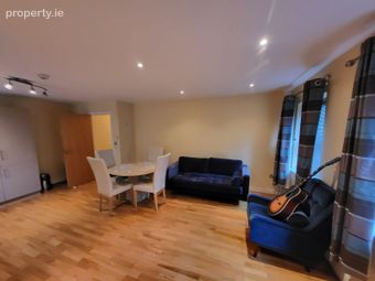 32 Woodfield Hall, Station Road, Blarney, Co. Cork - Image 3