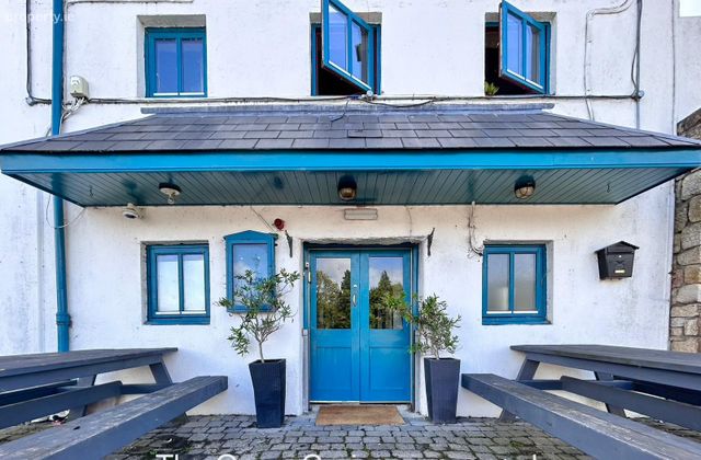 The Quay, Tinnahinch, Graiguenamanagh, Co. Carlow - Click to view photos