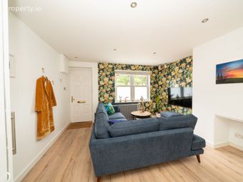 11 Ormond Square, Smithfield, Dublin 7 - Image 5