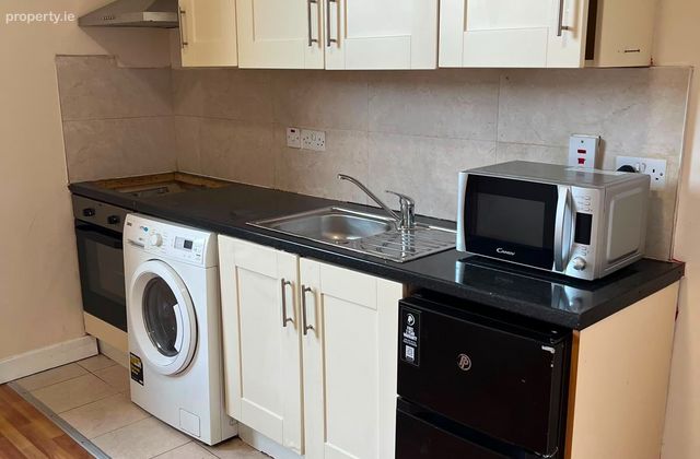 5 Sherrard Street Lower, North Circular Road, Dublin 1 - Click to view photos