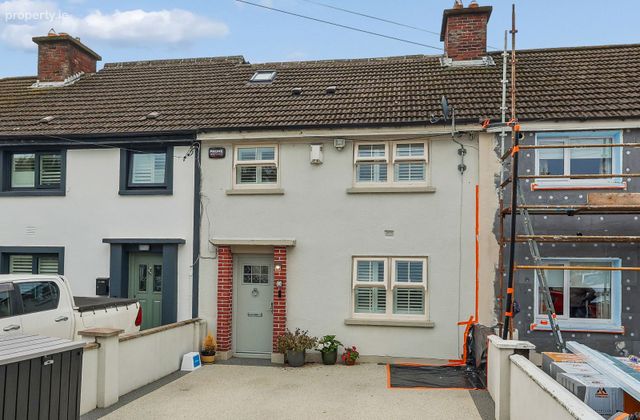 56 Clune Road, Finglas, Dublin 11 - Click to view photos
