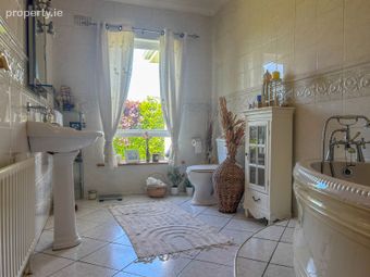 Newtown, Ballycrissane, Ballycrossaun, Co. Galway - Image 4
