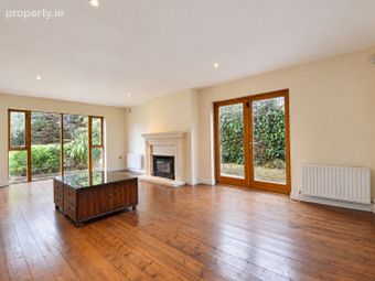 29 Orpen Green, Blackrock, Stillorgan, Co. Dublin - Image 3