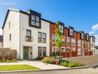 13 Suttonfield Paddocks, Kilternan, Carrickmines, Dublin 18