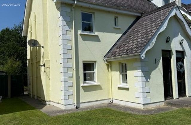 3 Fair Green, Aughrim, Craffield, Co. Wicklow - Click to view photos