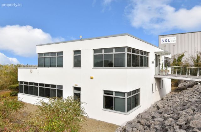 Parkmore West, Parkmore, Co. Galway - Click to view photos