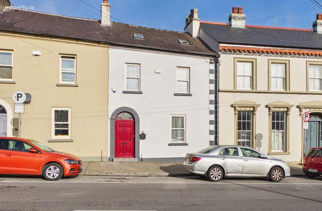 30 The Glen, Waterford City, Co. Waterford, Waterford City Centre, Co. Waterford - Click to view photos