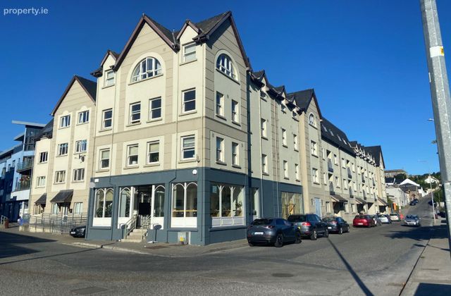 57 Rosbercon Court, Lower Rosbercon, New Ross, Co. Wexford - Click to view photos