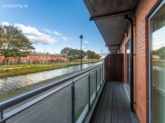 Apartment 6, Dakota Court, Royal Canal Park, Phibsborough, Dublin 7 - Image 2