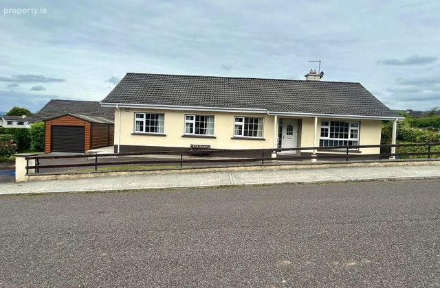 61 Corrin View Estate, Fermoy, Co. Cork - Click to view photos