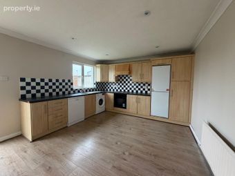 66 Rockfield Manor, Dundalk, Co. Louth - Image 2