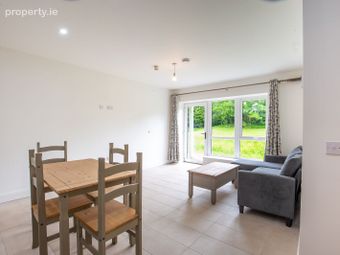 40 Sraith Fhada, Doughiska, Co. Galway - Image 3