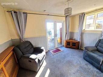 35 Bantry Park Road, Fairhill, Farranree, Co. Cork - Image 4
