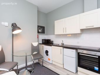 Flat 2, 23 Nottingham Street, Ballybough, Dublin 3 - Image 5