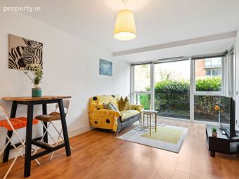 Apartment 26, Weavers Hall, Levmoss Park, Leopardstown, Dublin 18 - Image 2